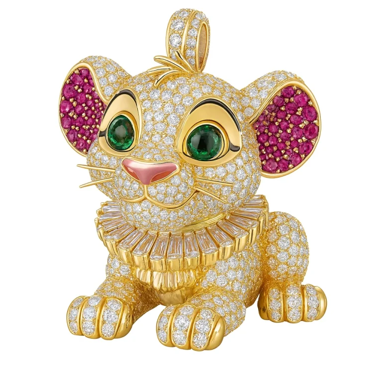 Diamond in yellow gold