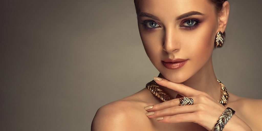 Bespoke Jewellery Design Header 2