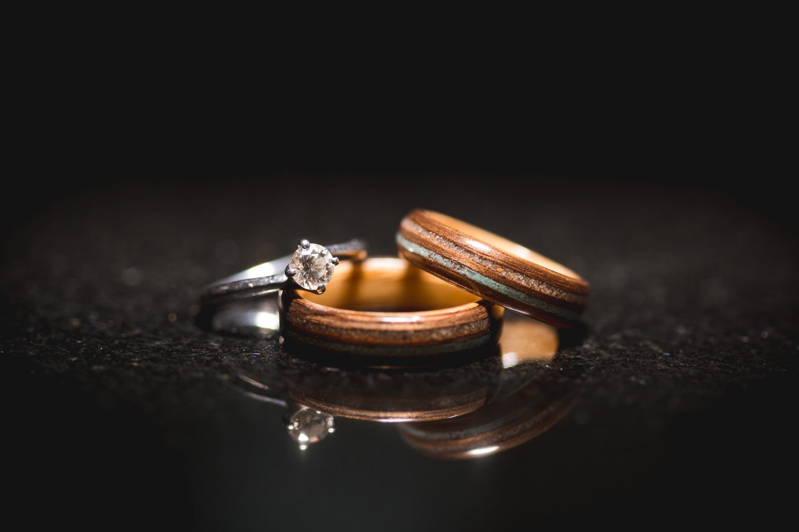 gold ring with brilliants